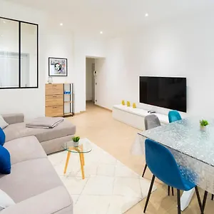 Apartment Jardin Des Muses - 2 Pieces - Parking Carre D'or, Menton